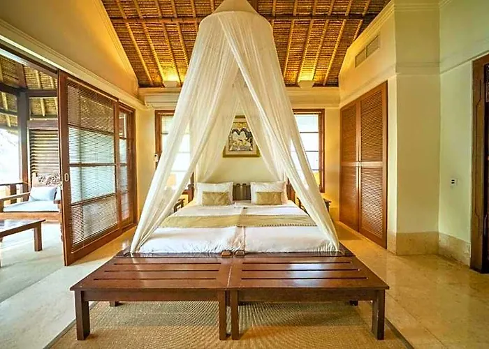 Swanky Sky Blue 3 Bedroom Private Pool Zn45 *